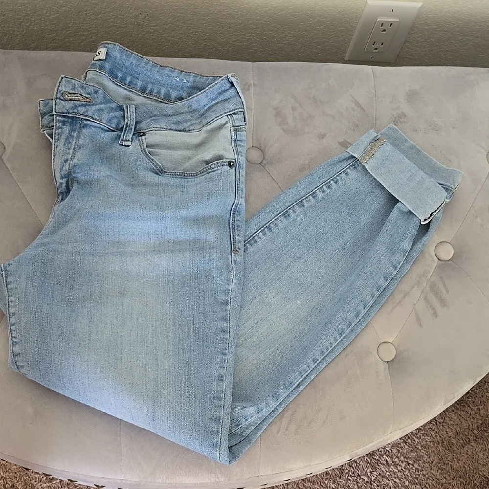 Guess Light Blue Women's Jeans - Picture 1 of 5